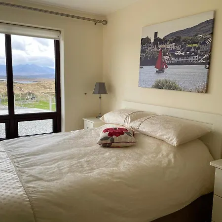 아파트 At Island Cottage, Inishnee,