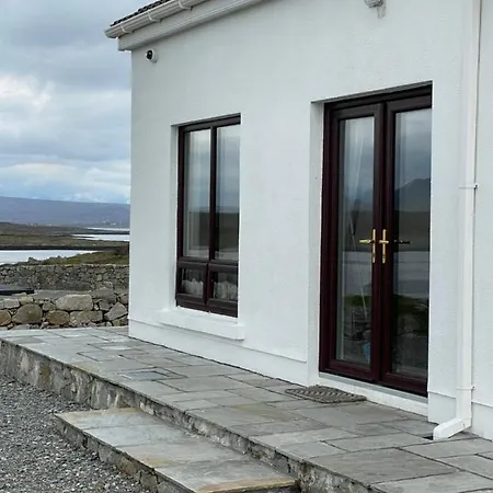 At Island Cottage, Inishnee, Roundstone Lejlighed